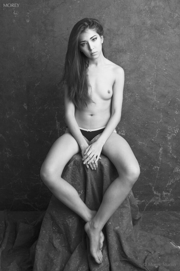 Semi nude model Christine in studio, b&w photo © Craig Morey 2014