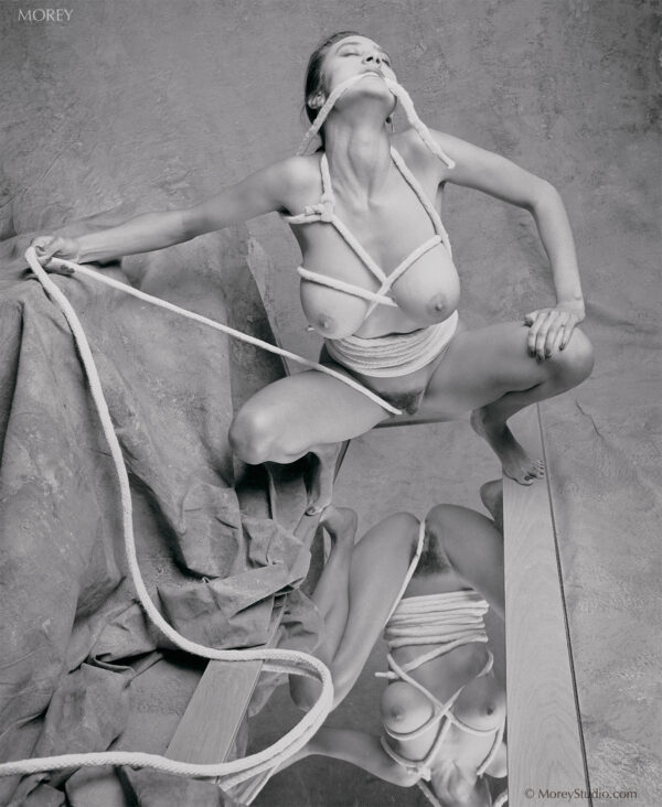 Natalie, B&W nude model, rope bondage photo, © Craig Morey 1990