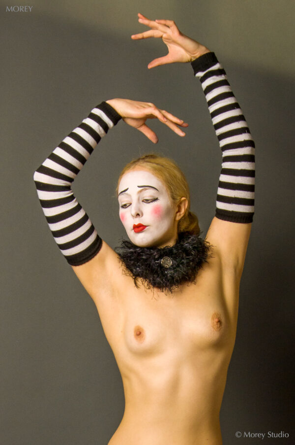 Semi-Nude portrait of model Mae in clown paint, by photographer Craig Morey ©2012