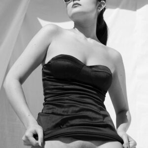 Explicit erotic b&w photo of Sophia Jade in sunglasses © Craig Morey 2014